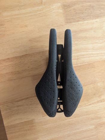Used BiSaddle 3D Saint Pro Triathlon Saddle 2024 Saddles & Seatposts