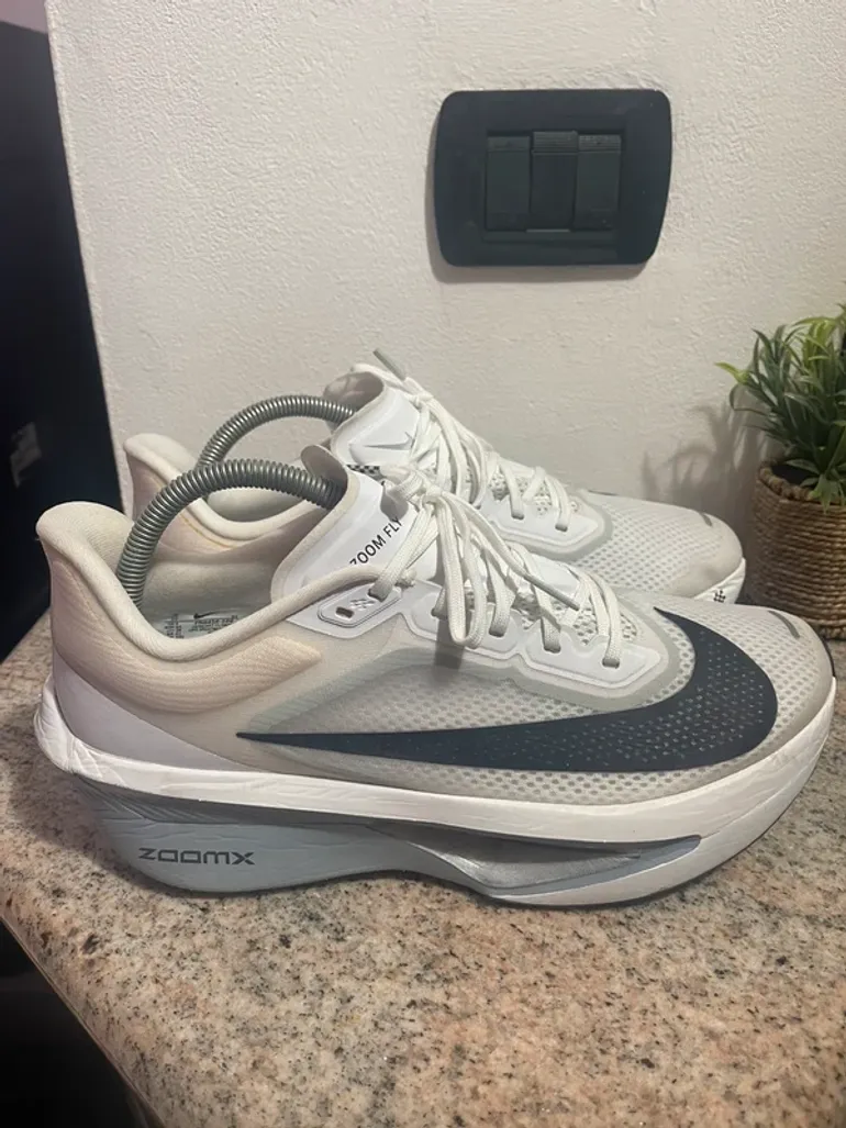Used Nike Zoom Fly bike — image 2 of 7