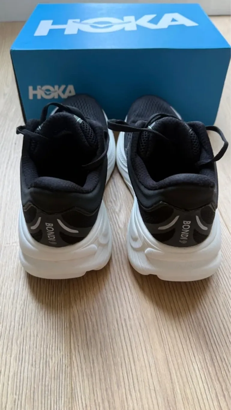 Hoka Bondi 9 bike d'occasion — image 3 sur 6