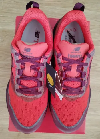 Použité New Balance Fresh Foam X Hierro V9 bike — obrázek 2 z 5