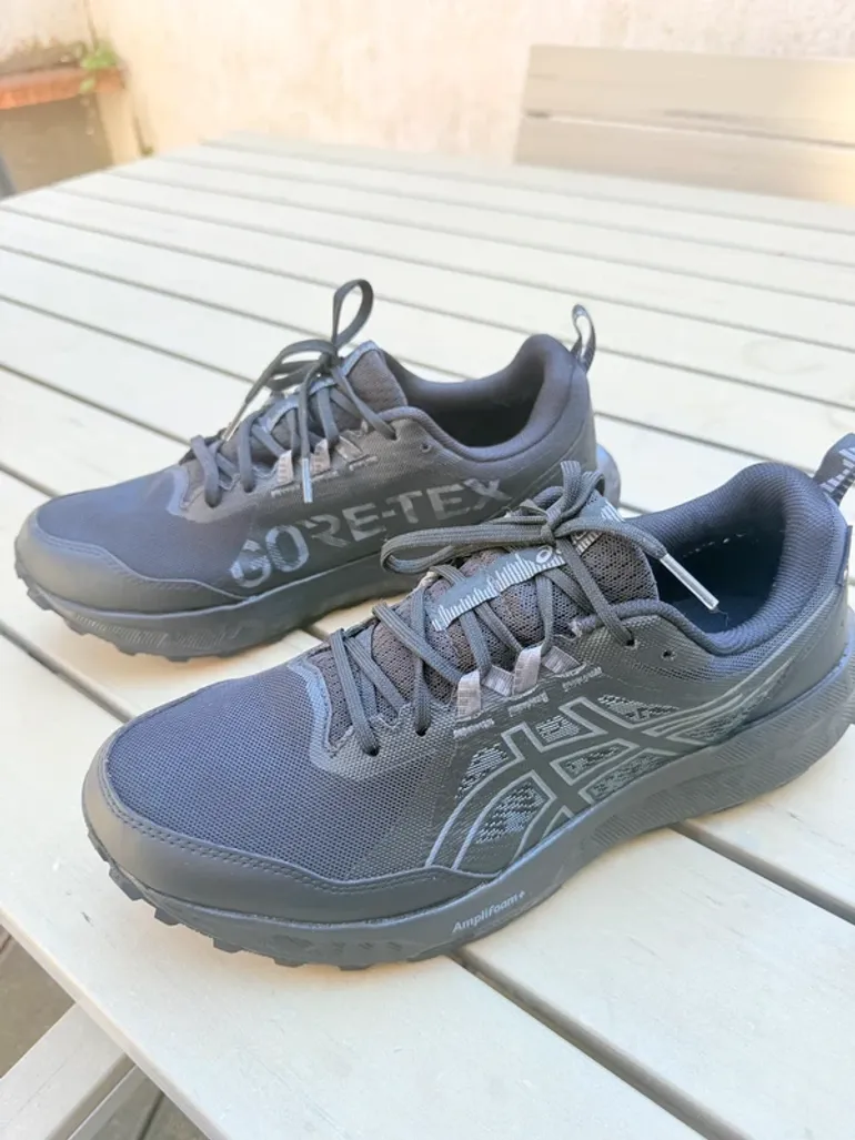 Used Decathlon Goretex Gel-Sonoma 8 bike — image 9 of 10