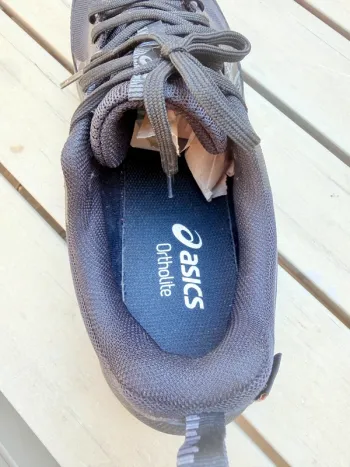 Used Decathlon Goretex Gel-Sonoma 8 bike — image 4 of 10