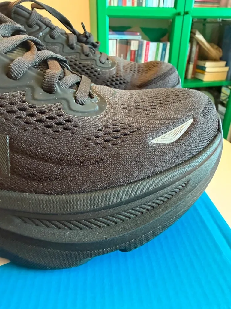 Scarpa Hoka Bondi 9 bike d'occasion — image 7 sur 7