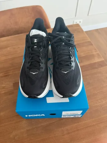 Hoka Clifton 10 bike usato — immagine 3 di 9