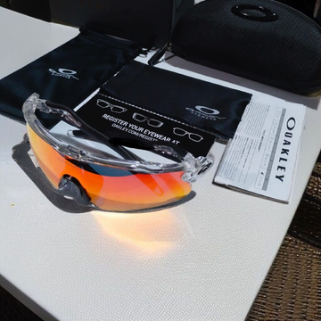 Used Oakley Radar EV Patch 9208 bike — image 4 of 6