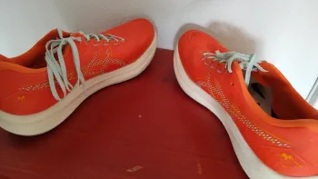 Tweedehands Asics Fuji Speed 3 bike — afbeelding 3 van 4