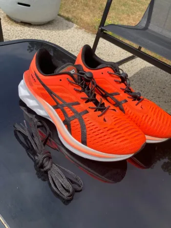Used Asics Novablast bike — image 7 of 7
