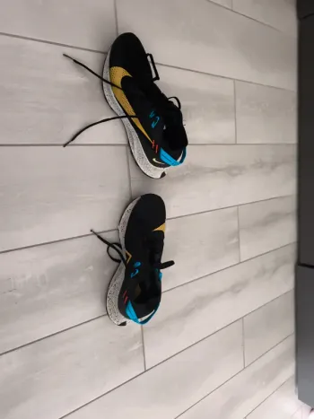 Used Pegasus Air Max Trail Running Shoes