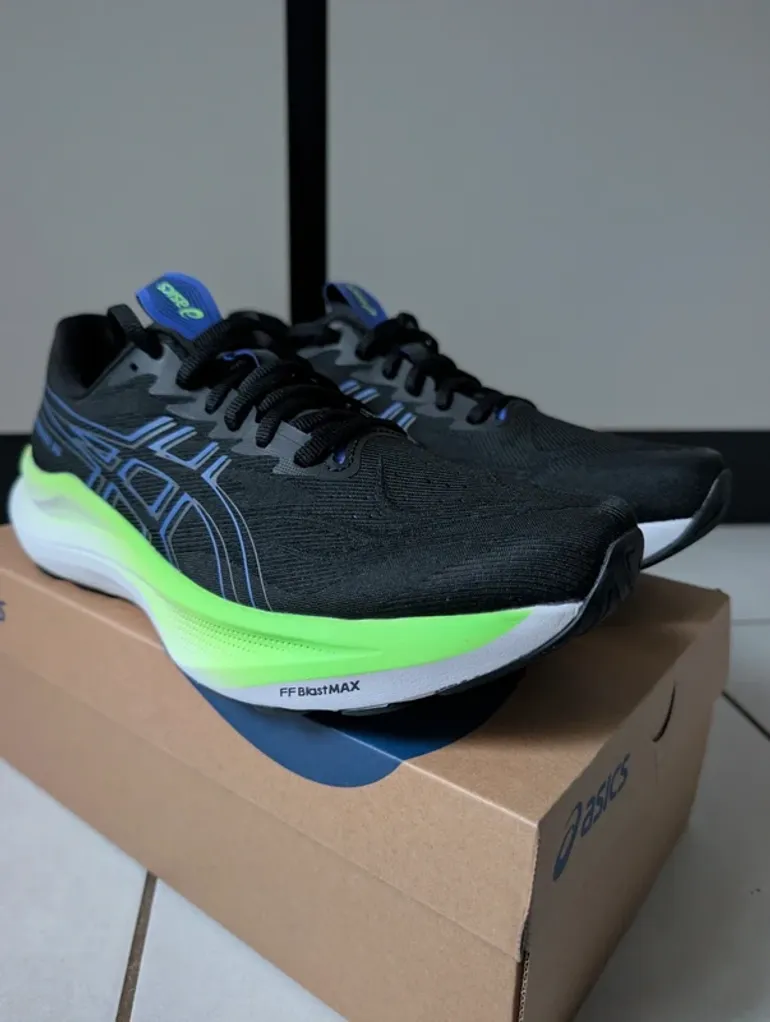 Used Asics GT 2000-14 bike — image 4 of 5