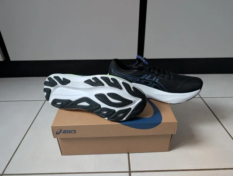 Used Asics GT 2000-14 bike — image 5 of 5