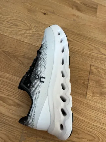 Used On Running Cloud bike — image 5 of 6