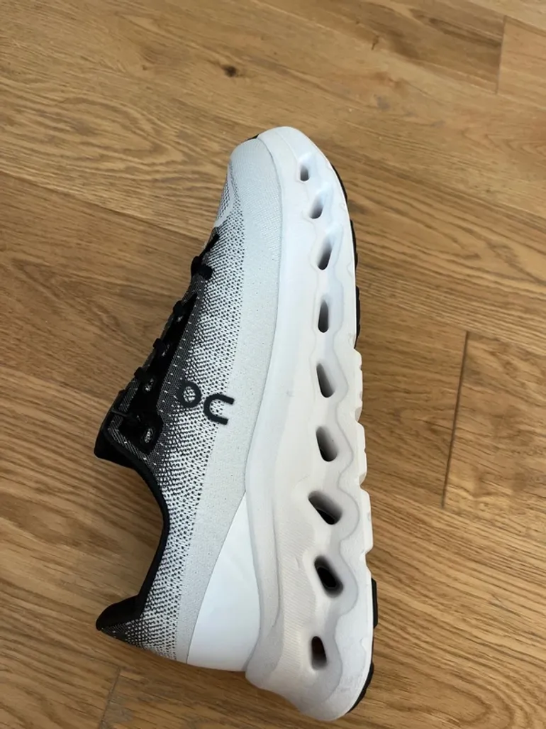 Used On Running Cloud bike — image 5 of 6