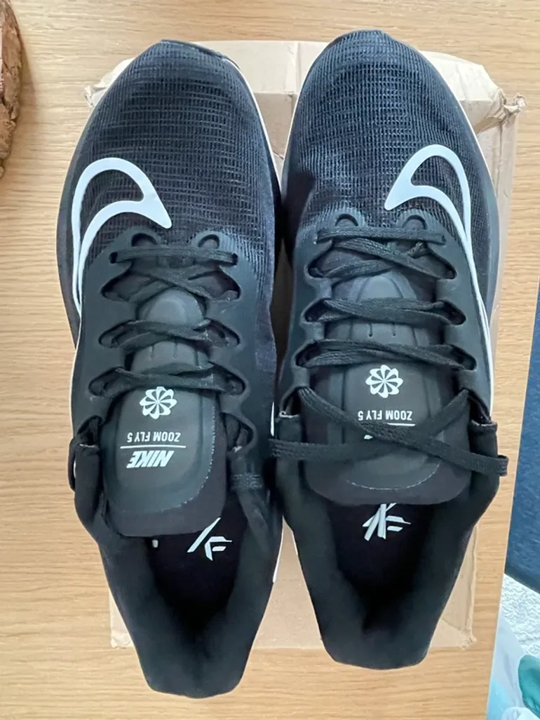 Used Nike Zoom Fly 5 bike — image 2 of 4