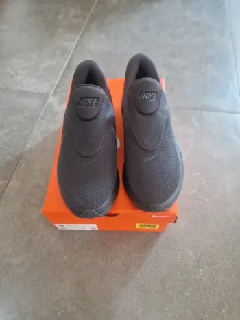 Použité Nike Revolution 8 Easyon bike — obrázek 2 z 10