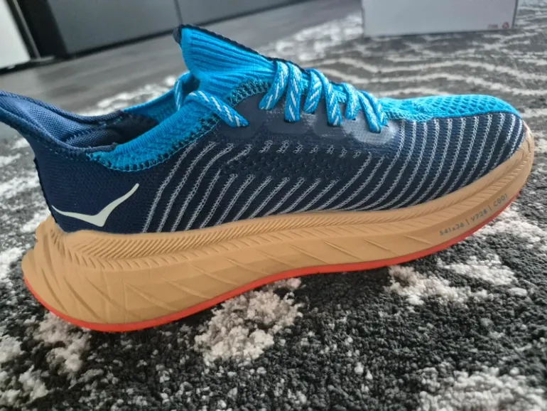 Hoka Carbon X 3 bike d'occasion — image 6 sur 10