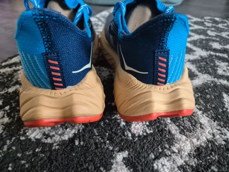 Hoka Carbon X 3 bike d'occasion — image 9 sur 10