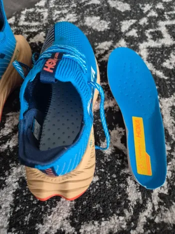 Hoka Carbon X 3 bike d'occasion — image 10 sur 10
