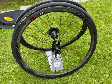 Used Zipp 202 Firecrest 2018 bike — image 3 of 3