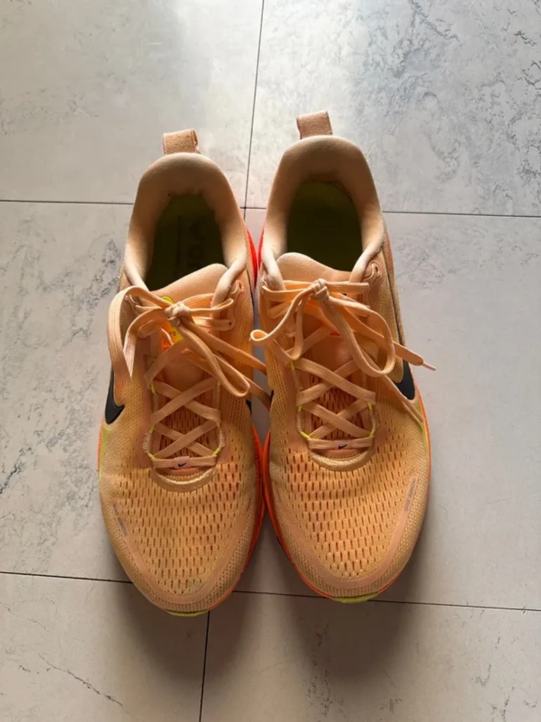 Gebrauchtes Nike Vomero 18 bike — Bild 2 von 11