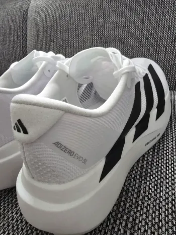 Käytetty Adidas EVO SL bike — kuva 11 / 13