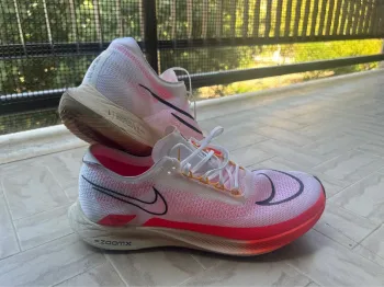 Used Nike Zoomx Streakfly bike — image 2 of 7