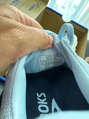 Used Brooks ghost 17 bike — image 3 of 5