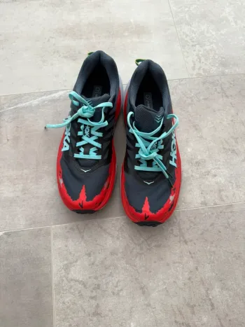 Used Hoka Torrent 4 Running Shoes