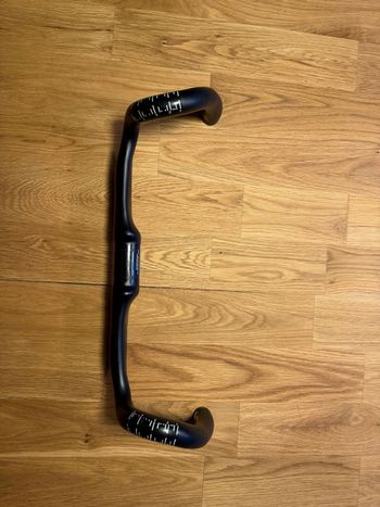 Použité lambda Cross-Wing Handlebar 2025 bike — obrázek 2 z 4