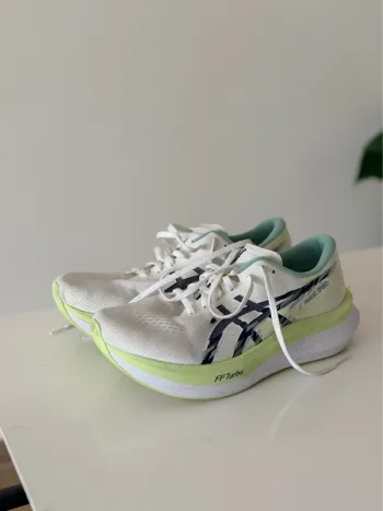 Tweedehands Asics FF Turbo bike — afbeelding 3 van 6