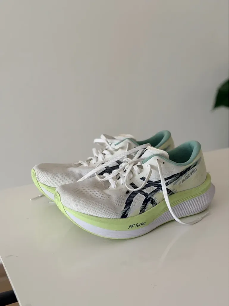 Tweedehands Asics FF Turbo bike — afbeelding 3 van 6