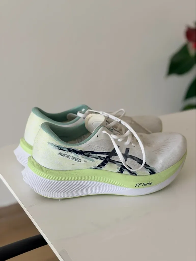 Tweedehands Asics FF Turbo bike — afbeelding 2 van 6