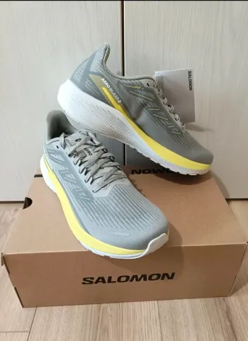 Used Salomon Aero Blaze 2 Running Shoes