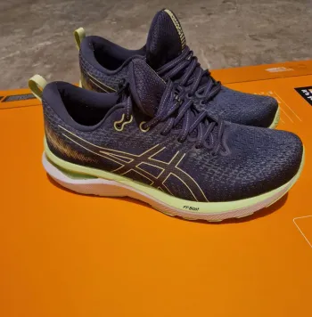 Asics GEL-Glorify 6 bike usato — immagine 2 di 3