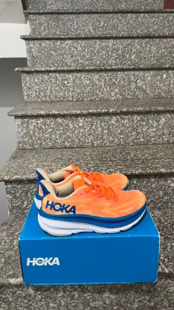Used Hoka Shoes Size 44 Running Shoes