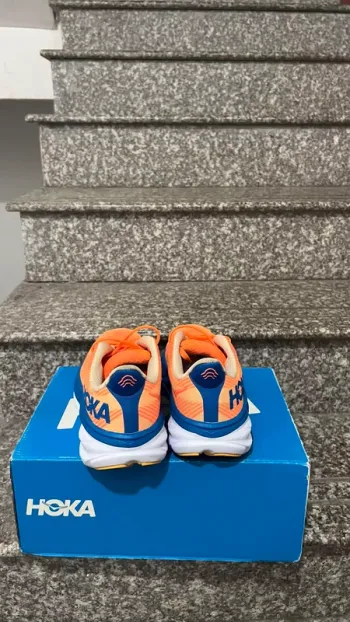 Použité Hoka Shoes Size 44 bike — obrázek 4 z 6