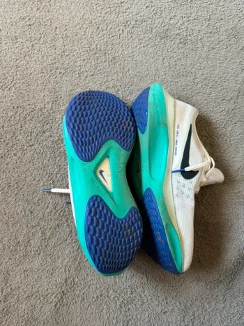 Used Nike Zoom Fly 5 bike — image 3 of 7