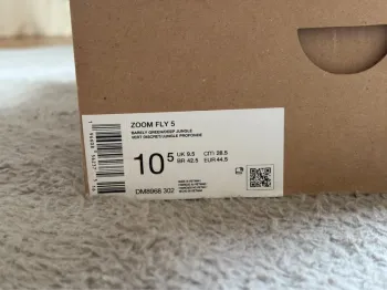 Used Nike Zoom Fly 5 bike — image 7 of 7