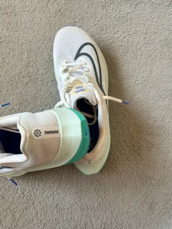Used Nike Zoom Fly 5 bike — image 5 of 7