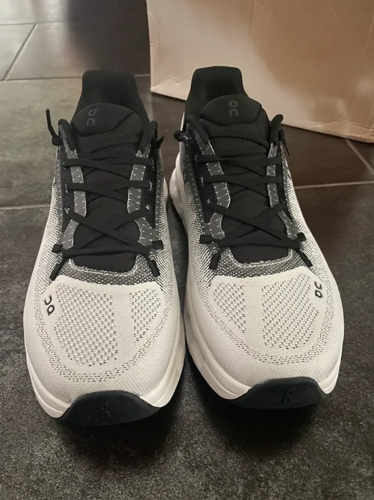 Used On Running Cloud bike — image 4 of 10