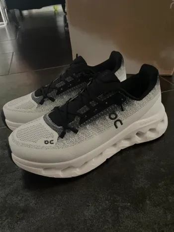 Used On Running Cloud Running Shoes