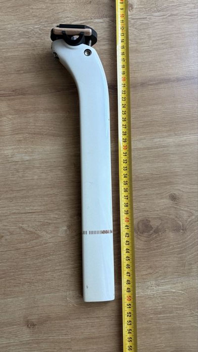 Tweedehands Pinarello Dogma F 2026 Saddles & Seatposts