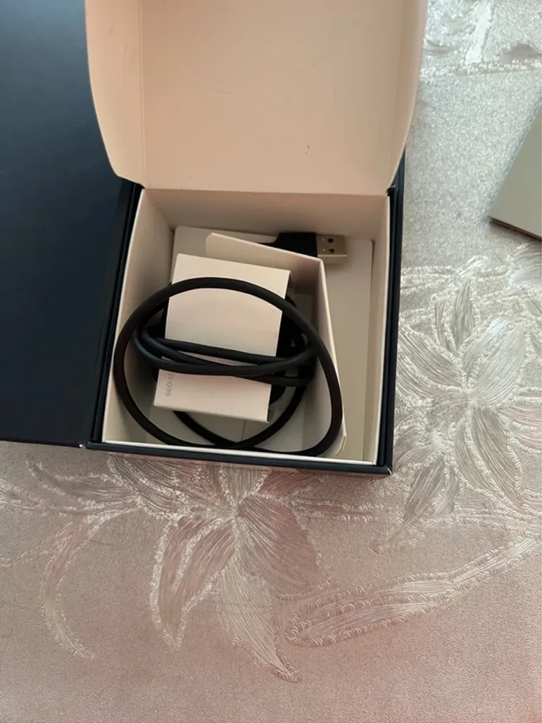 Fitbit Versa bike d'occasion — image 3 sur 4