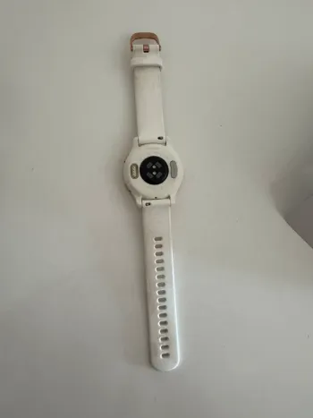 Used Garmin Venu 2S bike — image 5 of 7