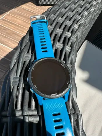 Used Garmin Forerunner 255 bike — image 3 of 5