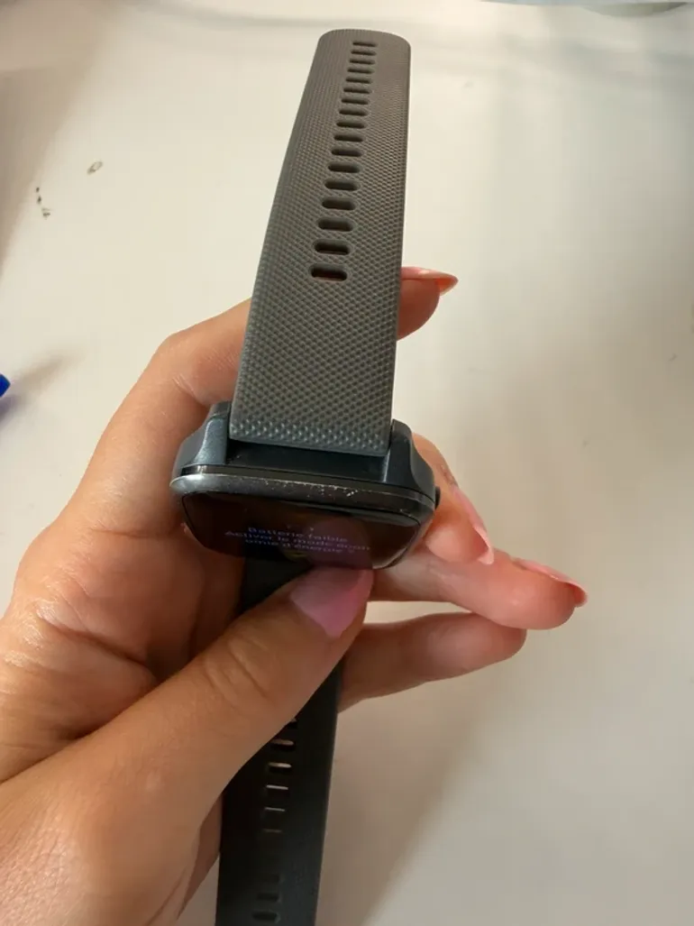 Used Garmin Venu SQ2 bike — image 3 of 8