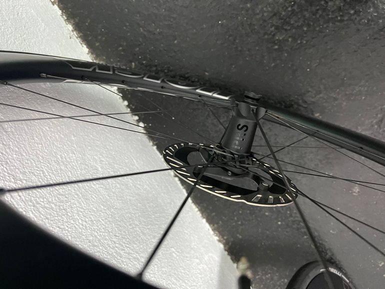 Brugt Vision Metron 60SL Silver Edition Wheels 2025 bike — billede 7 af 10