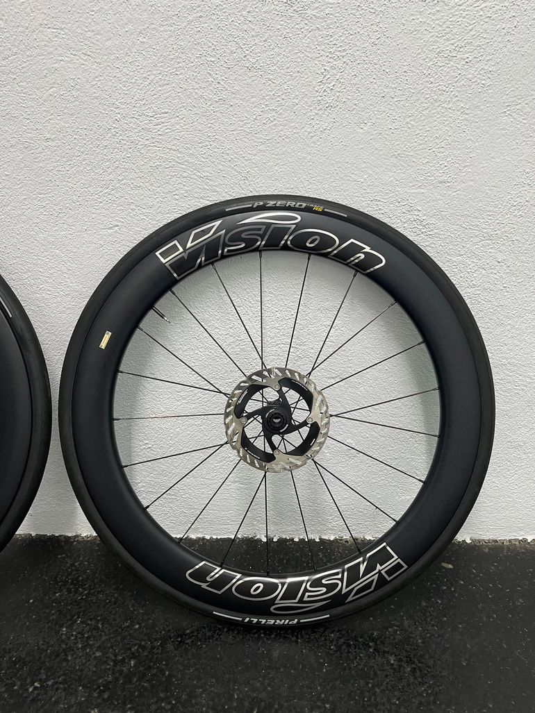 Brugt Vision Metron 60SL Silver Edition Wheels 2025 bike — billede 3 af 10