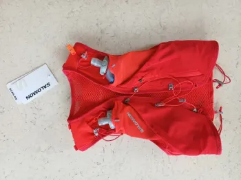 Used Salomon ADV skin 5 Running Accessories