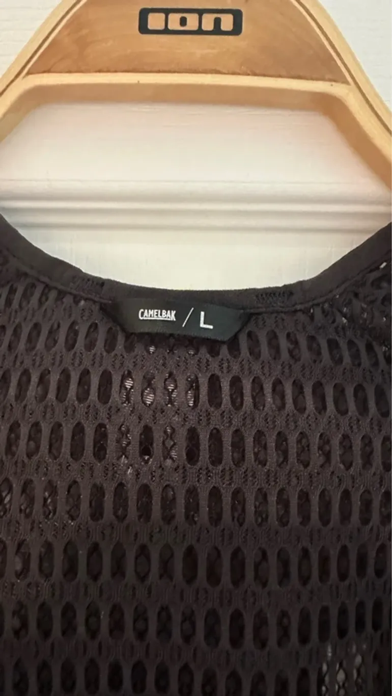 Used Camelbak Ultra Pro Vest bike — image 4 of 4