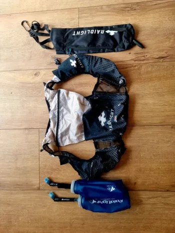 Used Salomon Trail 12L Running Accessories